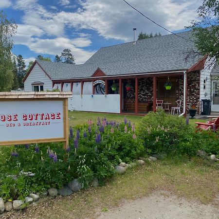 Rose Cottage Bed & Breakfast Вейлмаунт Екстер'єр фото