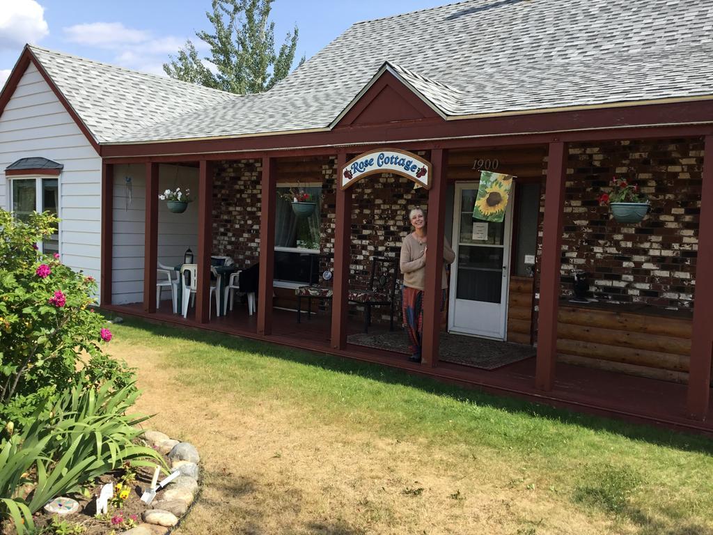 Rose Cottage Bed & Breakfast Вейлмаунт Екстер'єр фото